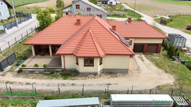 dom wolnostojący, 5 pokoi Lubichowo, ul. Parkowa. Zdjęcie 4