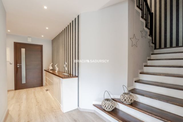 bliźniak, 5 pokoi Pawlikowice. Zdjęcie 13