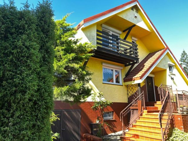 dom wolnostojący Gryfino, ul. Armii Krajowej. Zdjęcie 1