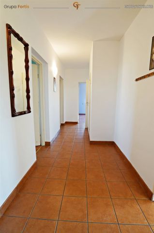 Mieszkanie 3-pokojowe Skalbmierz. Zdjęcie 6