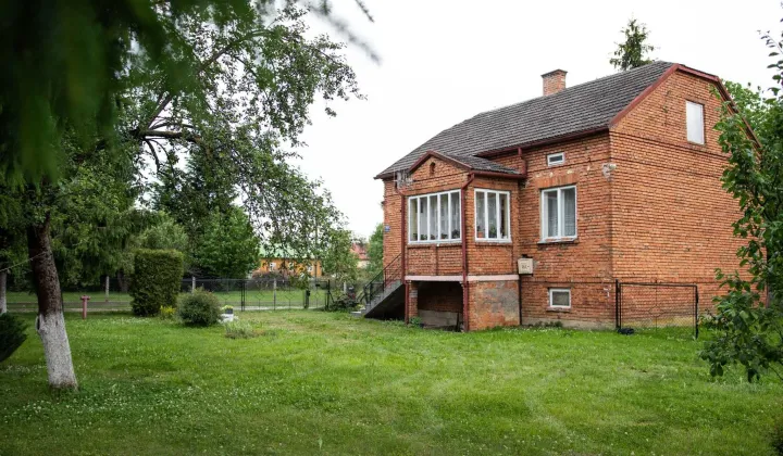 dom wolnostojący, 3 pokoje Długie