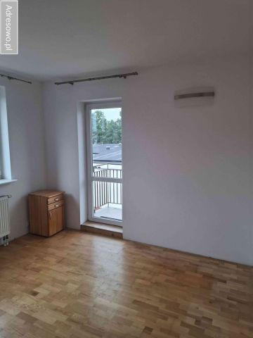 Mieszkanie 3-pokojowe Nowy Dwór Mazowiecki, ul. Prymasa Stefana Wyszyńskiego. Zdjęcie 1