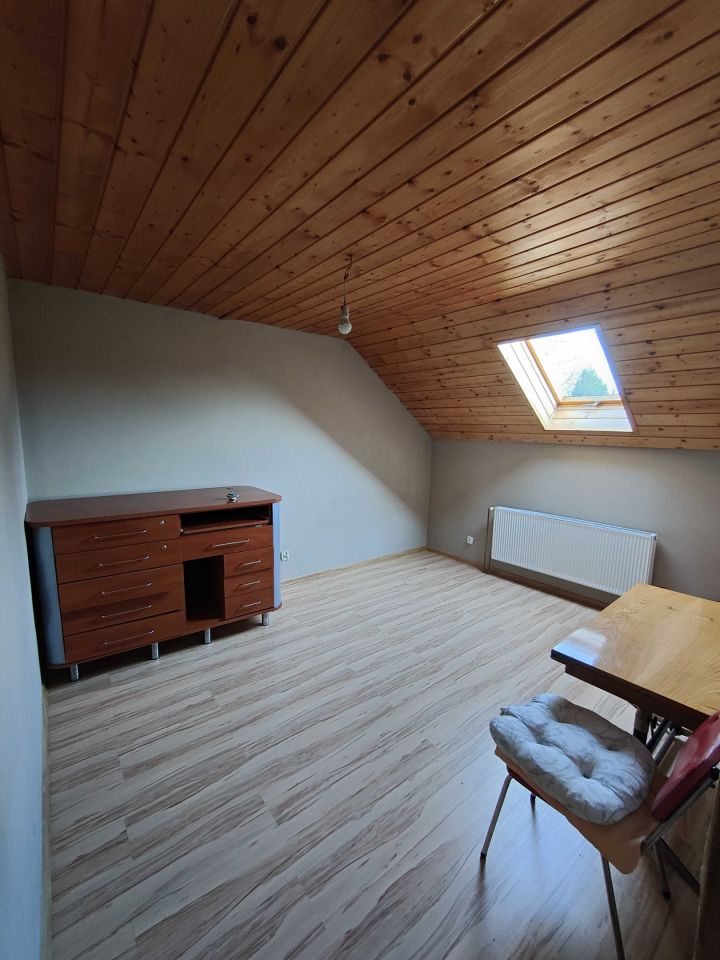 dom wolnostojący, 4 pokoje Węglew. Zdjęcie 5