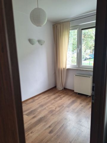 Mieszkanie 2-pokojowe Świdnica, ul. Saperów. Zdjęcie 1