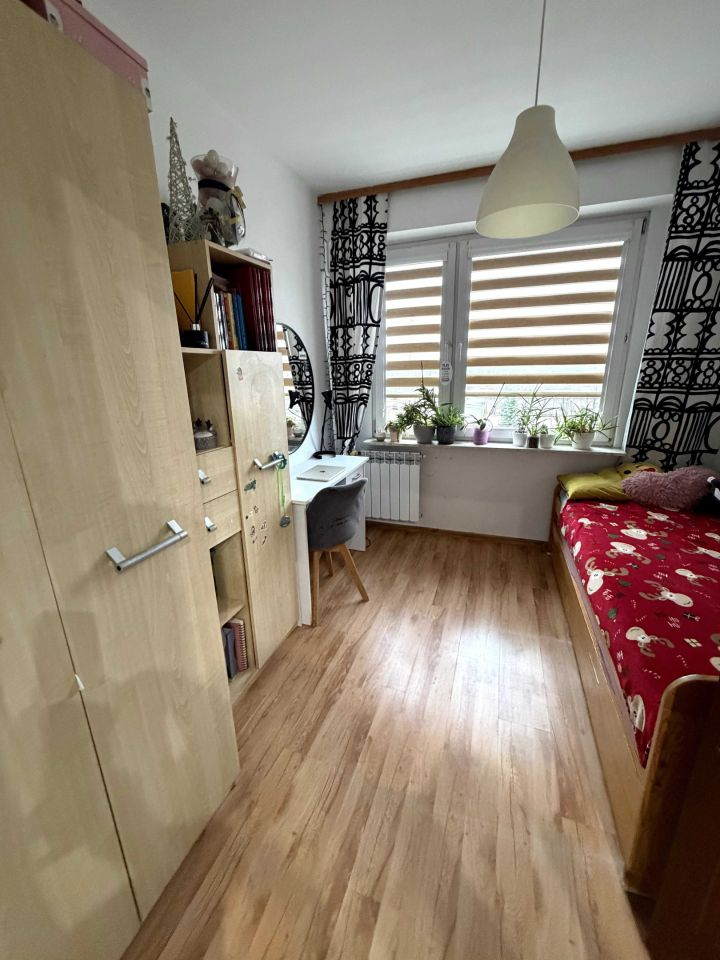 Mieszkanie 3-pokojowe Opoczno, ul. Marii Skłodowskiej-Curie. Zdjęcie 3