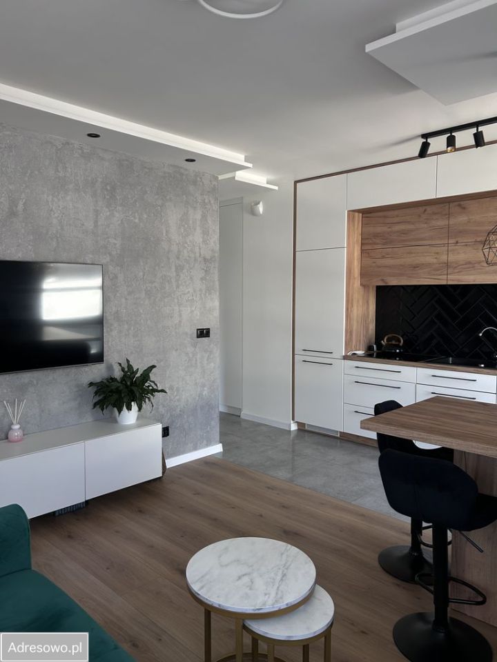 Mieszkanie 3-pokojowe Kraków Łęg, al. Pokoju. Zdjęcie 1