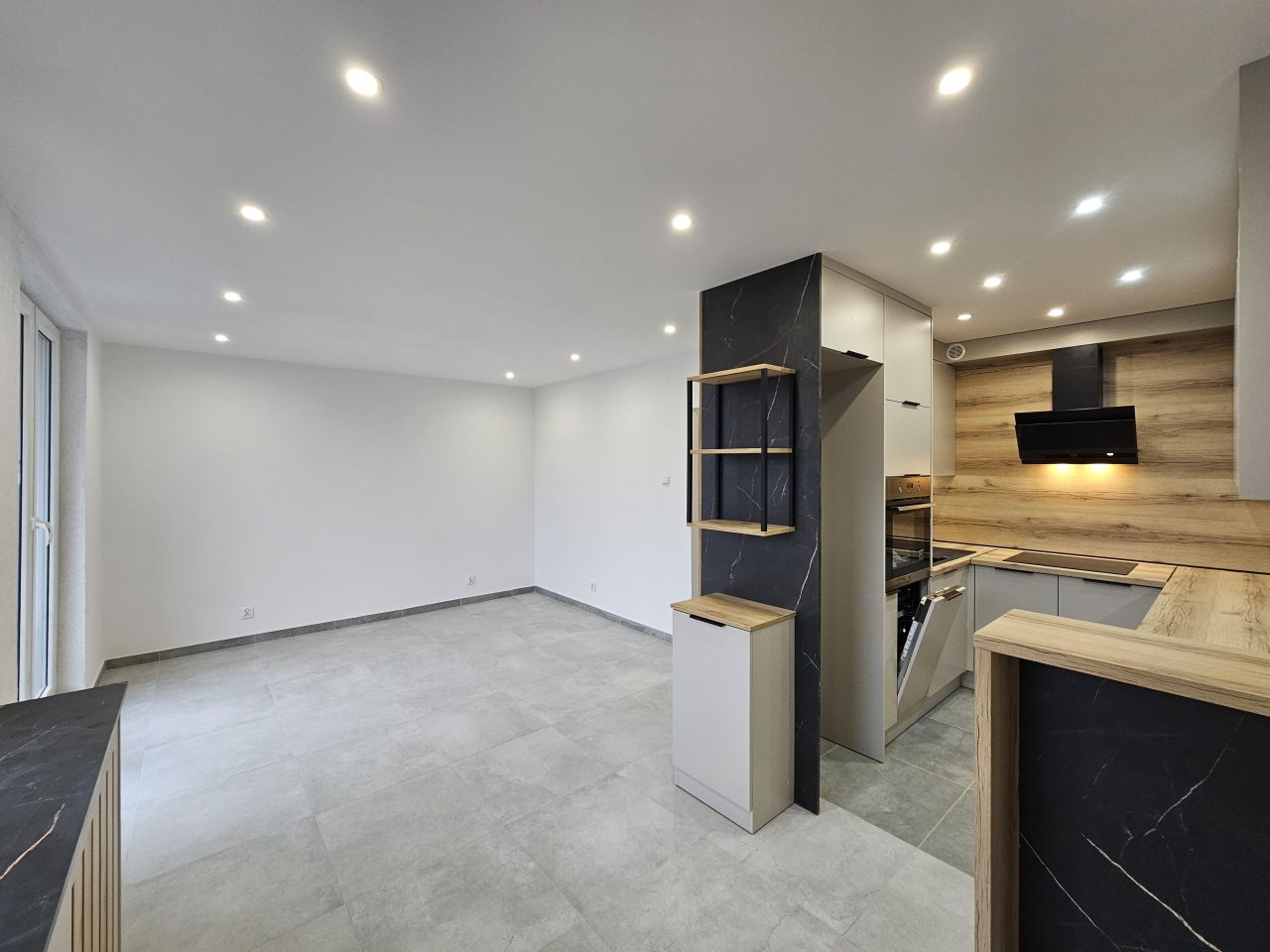 Mieszkanie 2-pokojowe Rydułtowy Orłowiec, os. Orłowiec. Zdjęcie 2