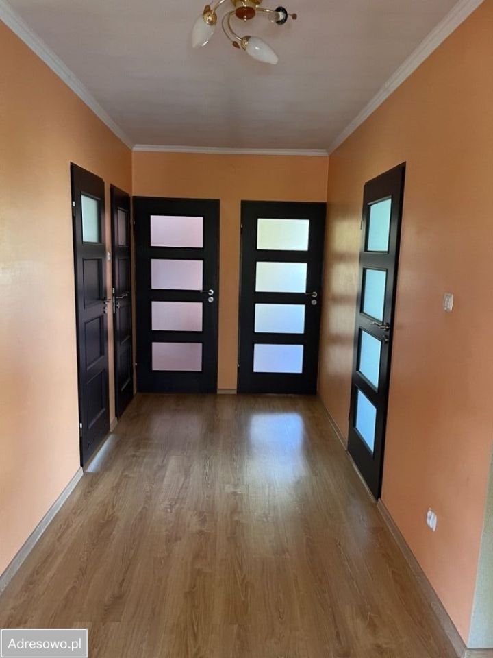 dom wolnostojący, 5 pokoi Liski. Zdjęcie 8