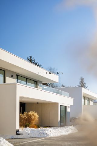 dom wolnostojący, 6 pokoi Bielawa, ul. Lipowa. Zdjęcie 1