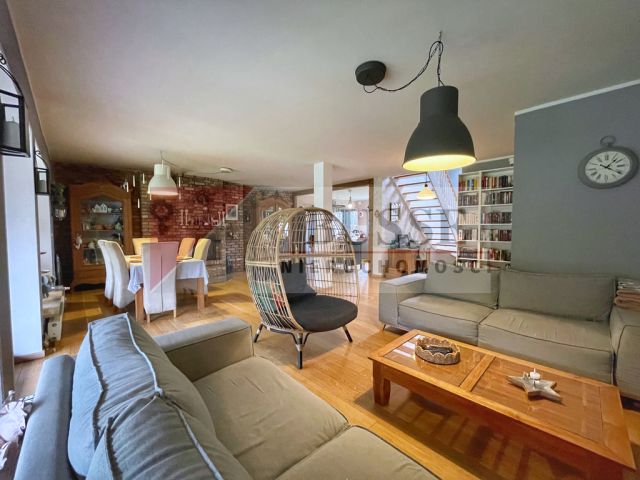 dom wolnostojący, 7 pokoi Trzeszczyn. Zdjęcie 32