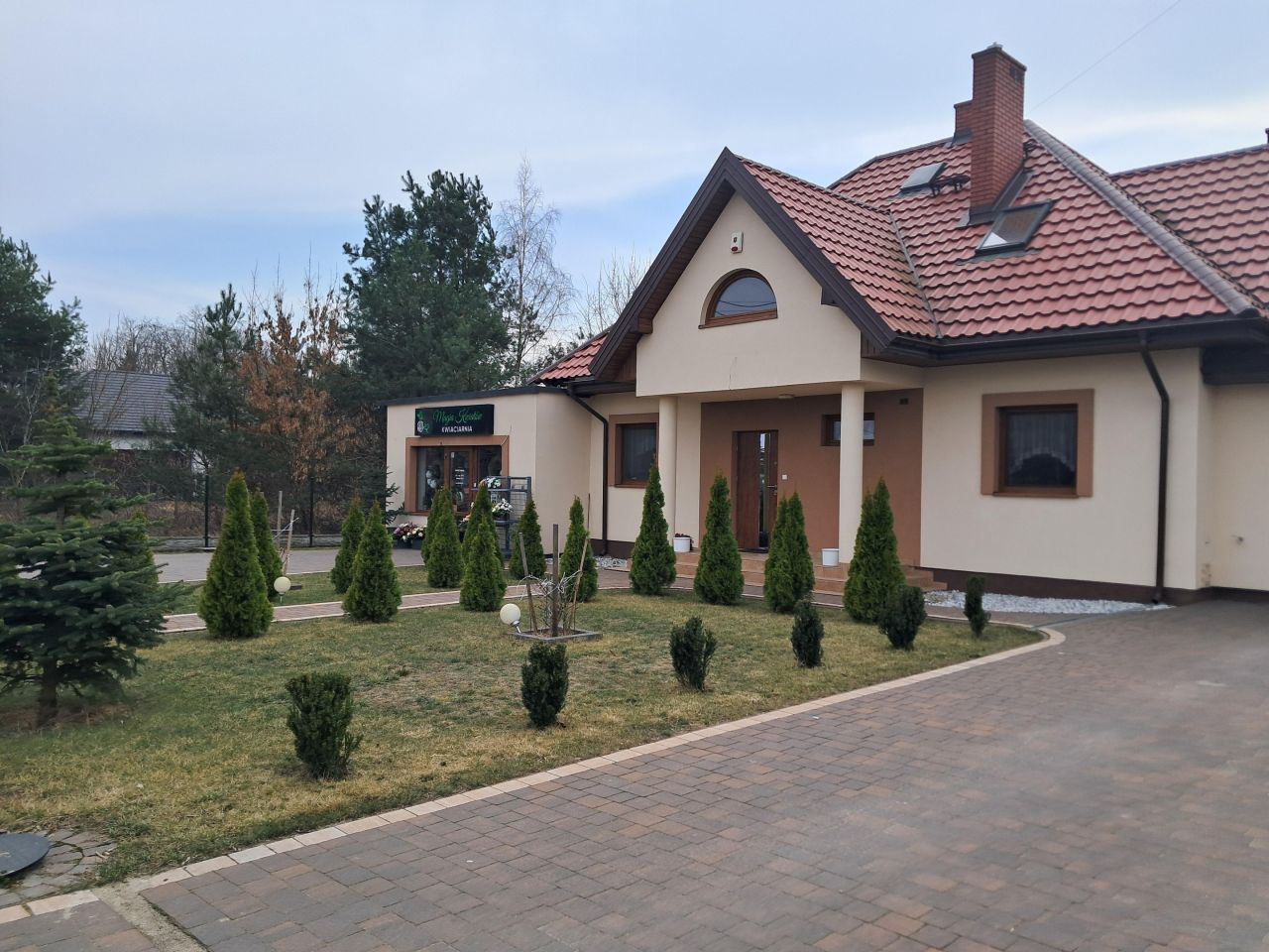 dom wolnostojący, 5 pokoi Rybienko Nowe, ul. Żytnia