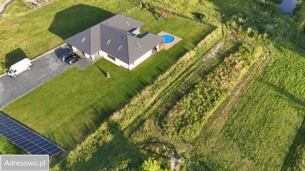 dom wolnostojący, 9 pokoi Chylice. Zdjęcie 15