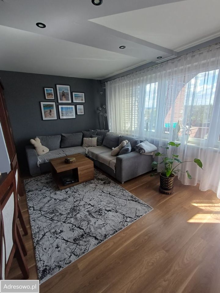 Mieszkanie 4-pokojowe Oświęcim, ul. Żwirki i Wigury. Zdjęcie 1