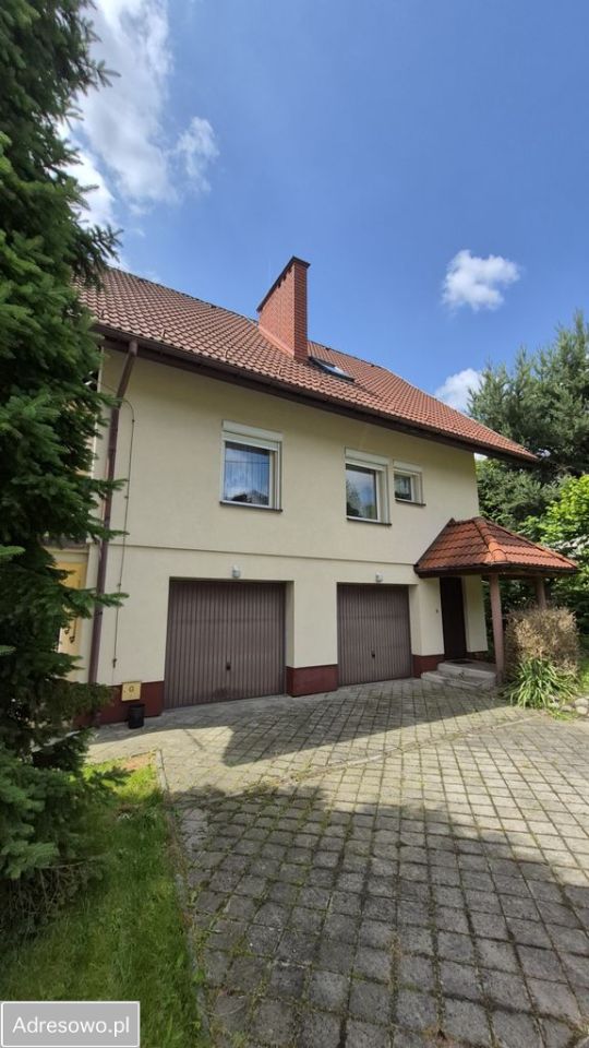 dom wolnostojący, 6 pokoi Brenna Leśnica