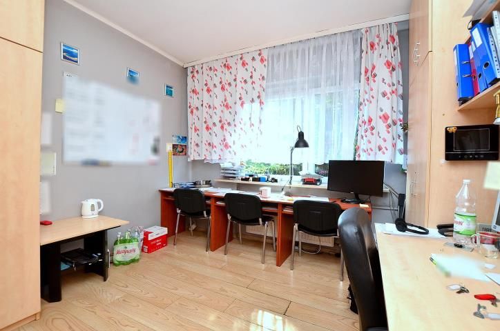 dom wolnostojący, 9 pokoi Ruda Śląska, ul. Przy Kolei. Zdjęcie 11