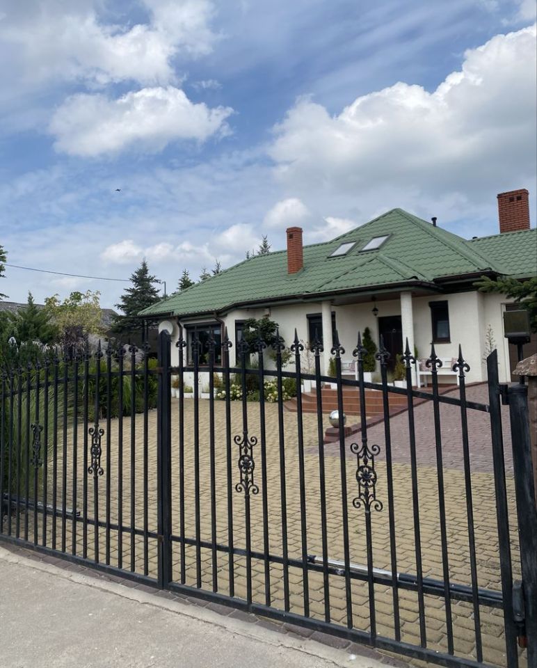 dom wolnostojący, 5 pokoi Zimolza. Zdjęcie 3