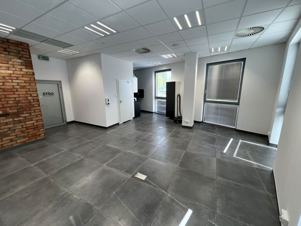Biuro Wrocław Ołtaszyn, ul. Zwycięska. Zdjęcie 6
