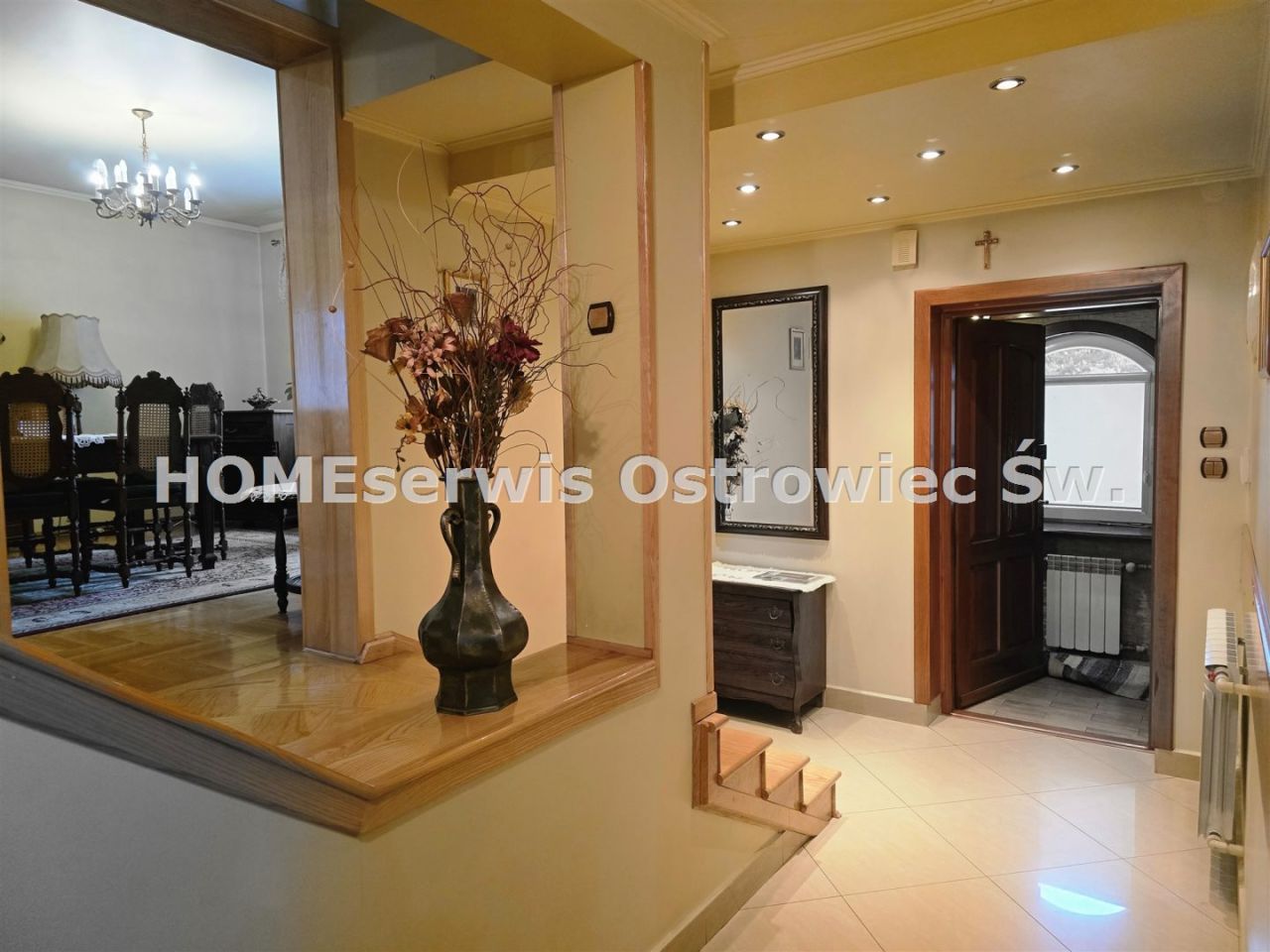 dom wolnostojący, 5 pokoi Ostrowiec Świętokrzyski Kolonia Robotnicza. Zdjęcie 9