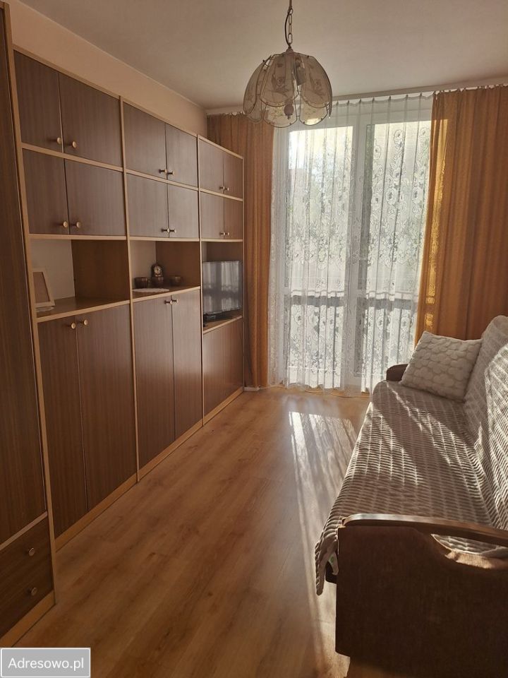 Mieszkanie 2-pokojowe Tychy, ul. Henryka Dąbrowskiego. Zdjęcie 2