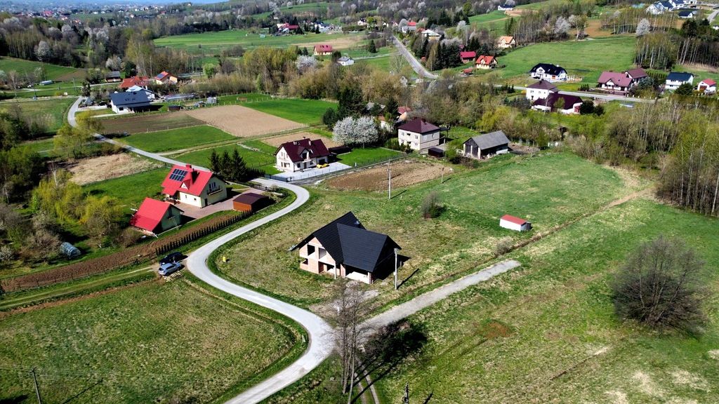 dom wolnostojący, 5 pokoi Borek Stary. Zdjęcie 3