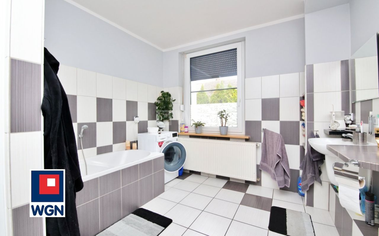 dom wolnostojący, 6 pokoi Wierzbnica, Wierzbnica. Zdjęcie 12