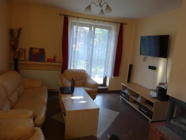 dom wolnostojący, 5 pokoi Wojkowice. Zdjęcie 1