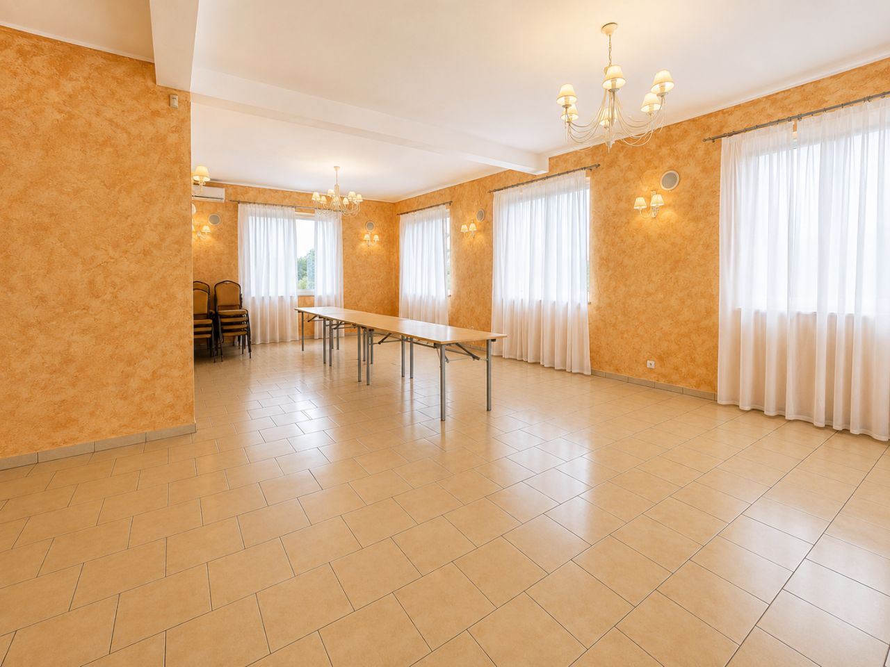 Lokal Miąse, ul. Kardynała Wyszyńskiego. Zdjęcie 9