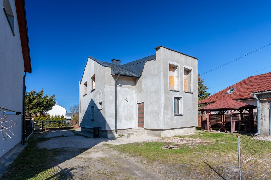 dom wolnostojący, 7 pokoi Kobyłka