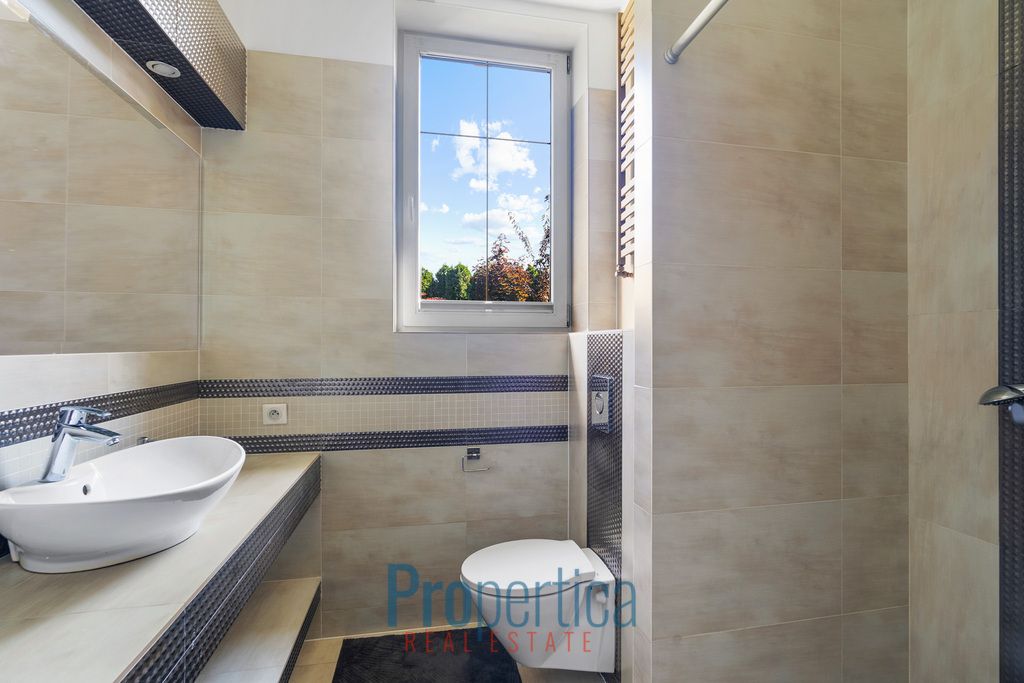 dom wolnostojący, 6 pokoi Stara Wieś, ul. Grodziska. Zdjęcie 12