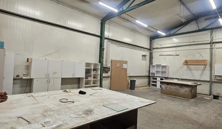 Hala/magazyn Mielec Rzochów, ul. Kolejowa