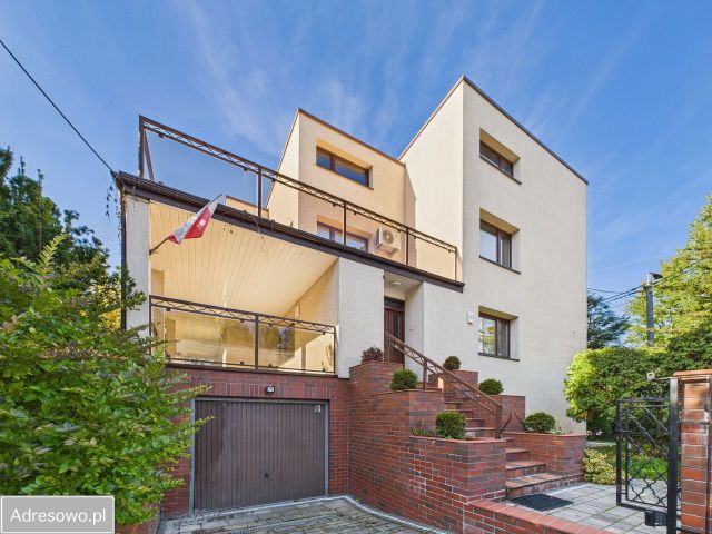 dom wolnostojący, 10 pokoi Białystok Jaroszówka, ul. Kordiana. Zdjęcie 1