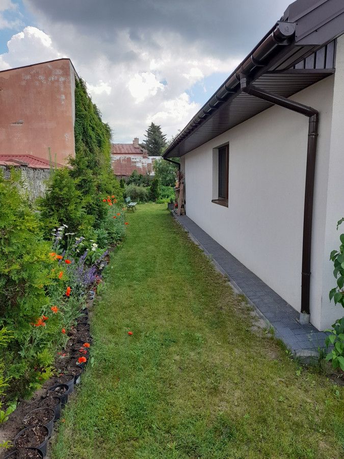 dom wolnostojący, 3 pokoje Nowe Miasto. Zdjęcie 10