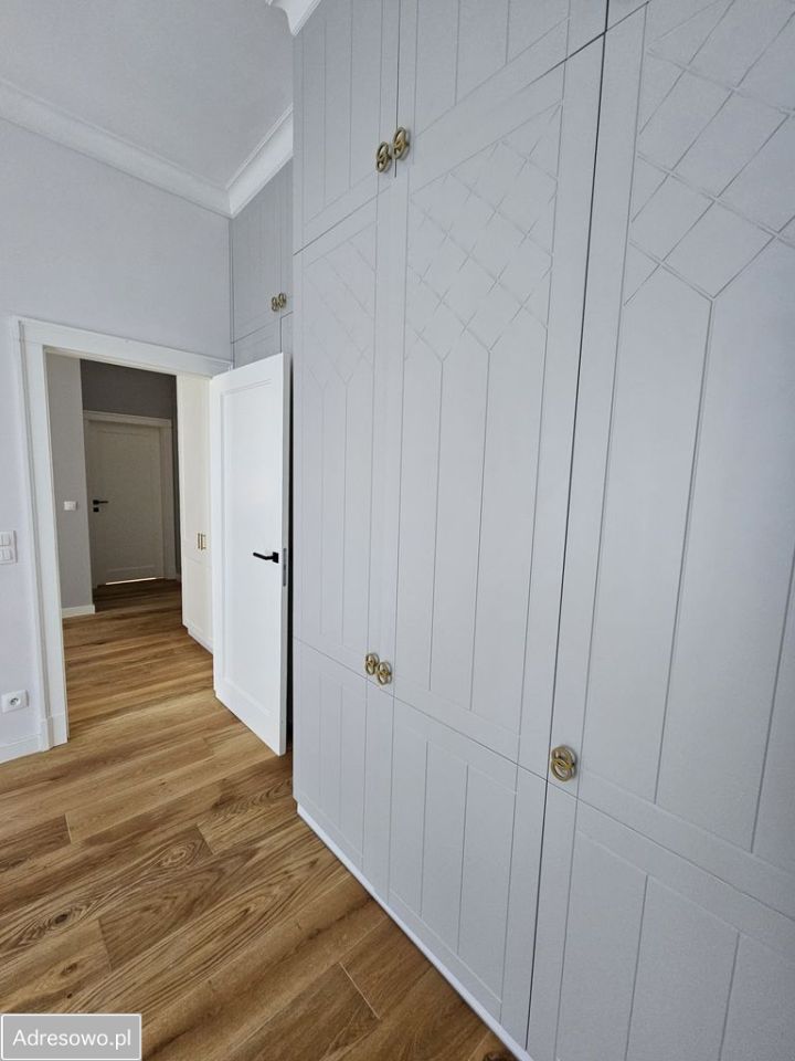 Mieszkanie 3-pokojowe Wrocław Stare Miasto, ul. gen. Władysława Sikorskiego. Zdjęcie 7