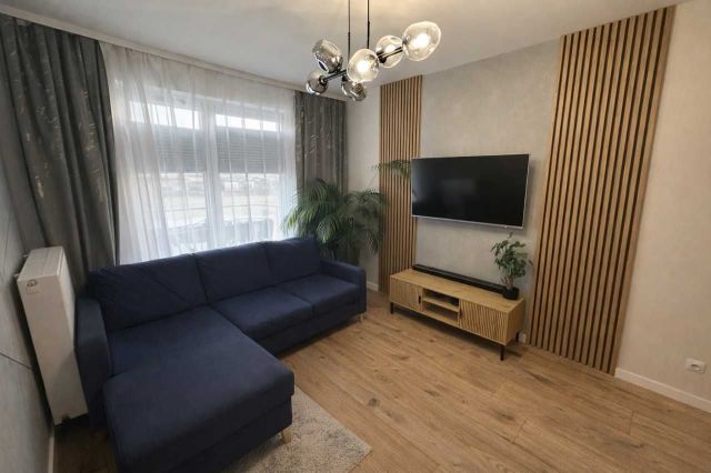 Mieszkanie 3-pokojowe Dominów, ul. Piękna. Zdjęcie 1