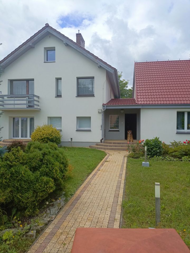 dom wolnostojący, 6 pokoi Pięczkowo, ul. Miłosławska. Zdjęcie 1