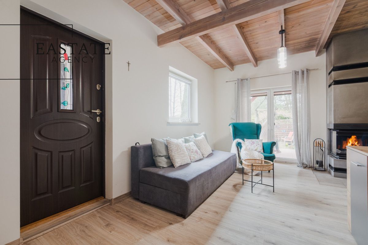 dom wolnostojący, 3 pokoje Sikorzyno. Zdjęcie 4