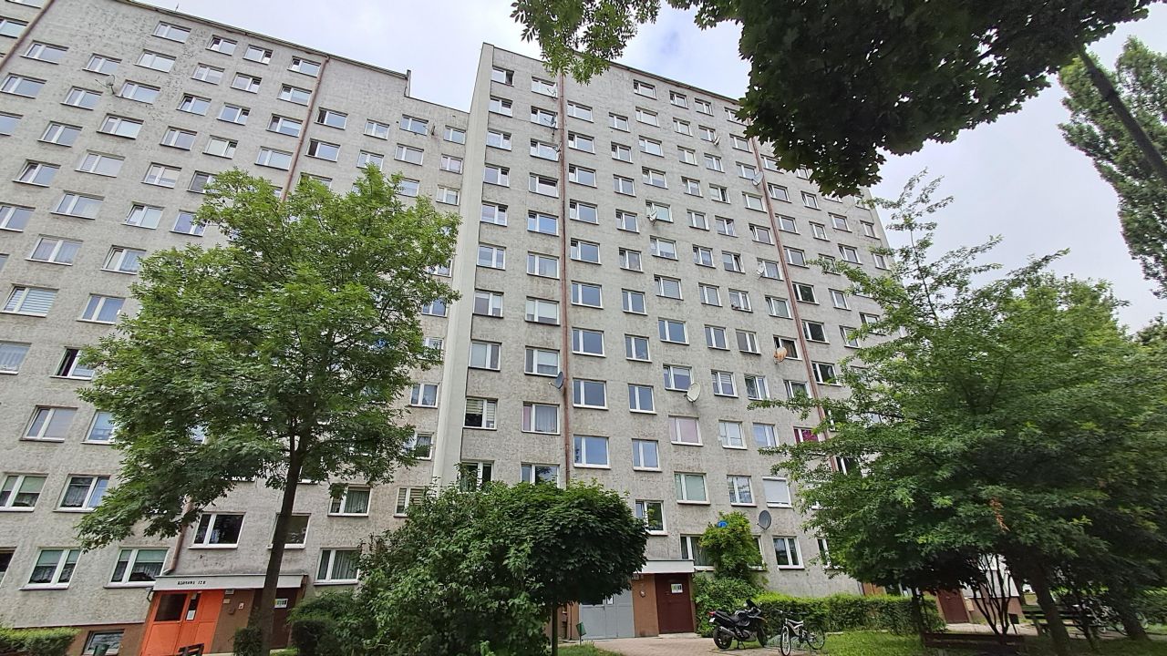 Mieszkanie 3-pokojowe Oleśnica, ul. Klonowa. Zdjęcie 1