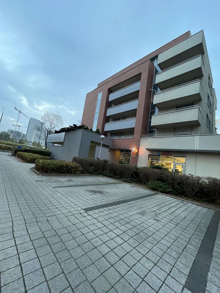 Mieszkanie 2-pokojowe Poznań Stare Miasto, ul. gen. Tadeusza Kutrzeby. Zdjęcie 22