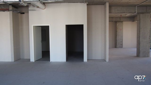 Biuro Kraków Prądnik Czerwony, ul. Pilotów. Zdjęcie 4