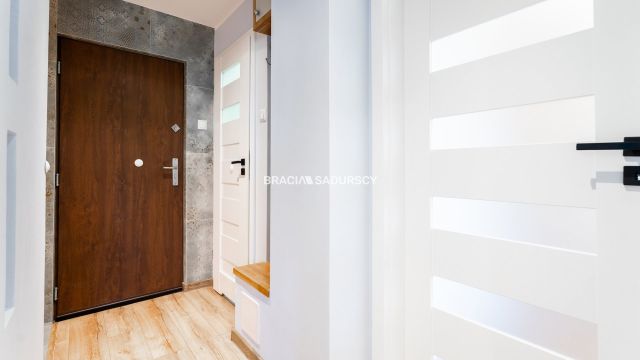 Mieszkanie 2-pokojowe Kraków Czyżyny, ul. Centralna. Zdjęcie 15