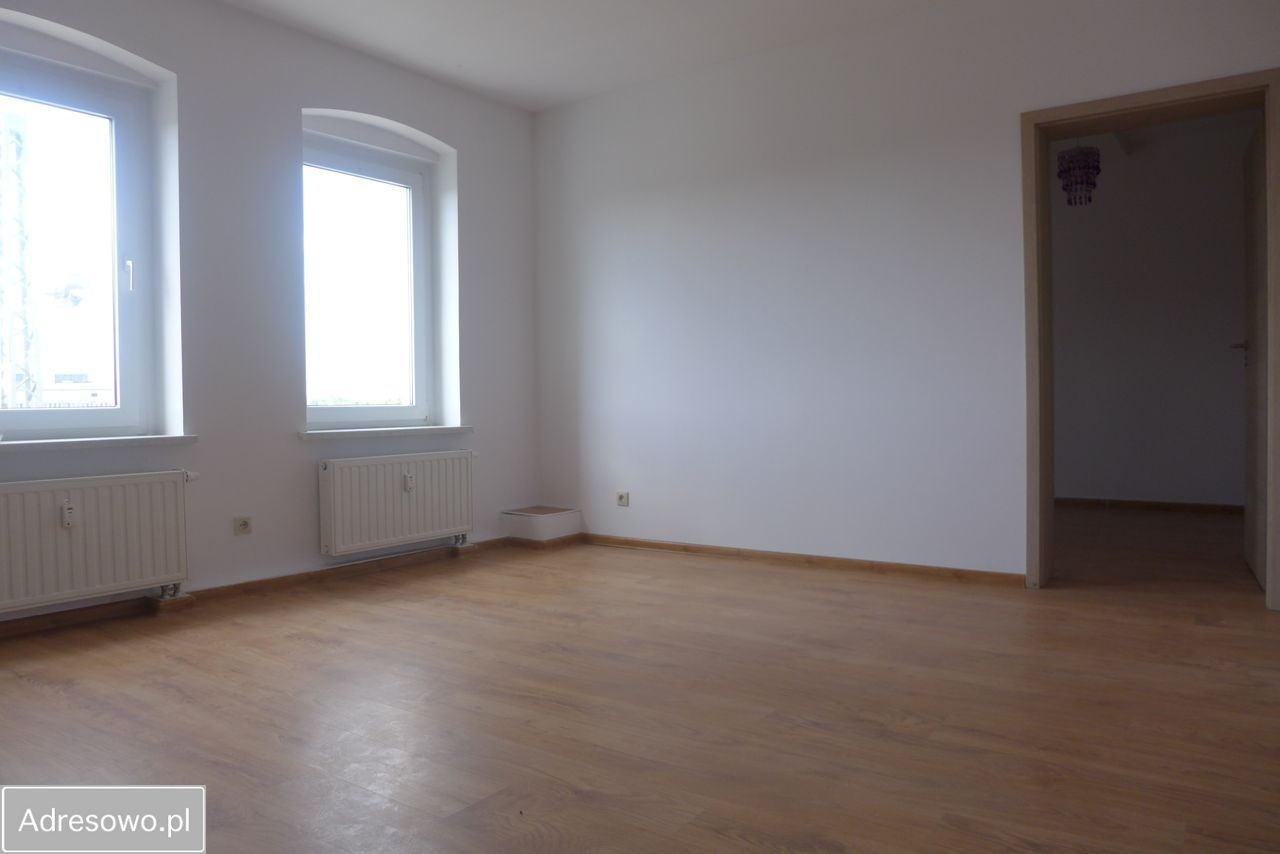 Mieszkanie 2-pokojowe Jaworzyna Śląska, ul. 1 Maja. Zdjęcie 2