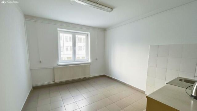 Lokal Busko-Zdrój, ul. Adama Mickiewicza. Zdjęcie 2