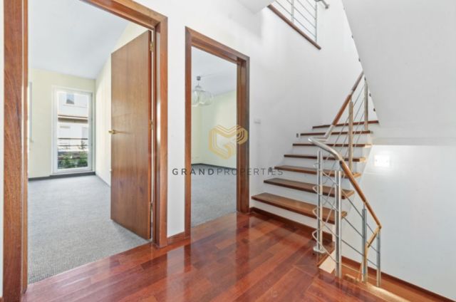 dom szeregowy, 6 pokoi Warszawa Ursynów. Zdjęcie 12