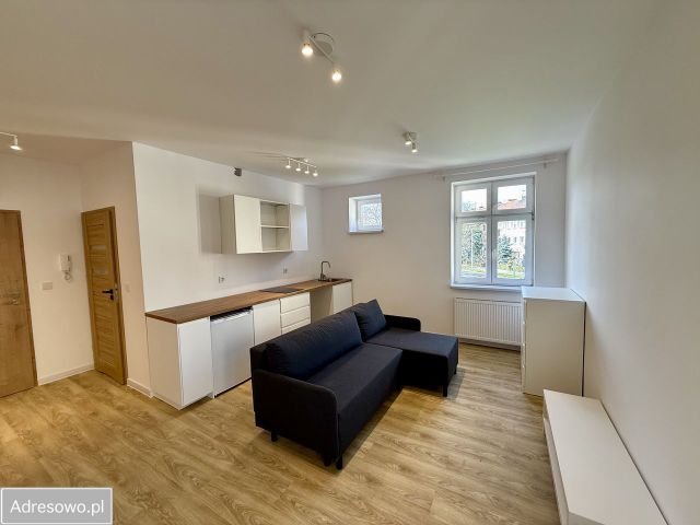 Mieszkanie 1-pokojowe Brzeg Centrum, ul. Armii Krajowej. Zdjęcie 1