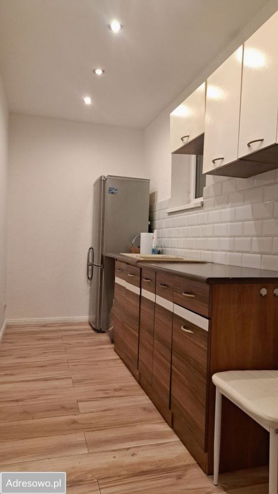 dom wolnostojący, 2 pokoje Wielonek. Zdjęcie 18