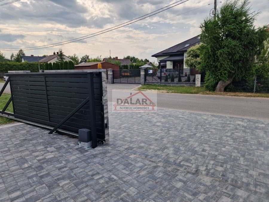 bliźniak, 6 pokoi Grobice. Zdjęcie 14