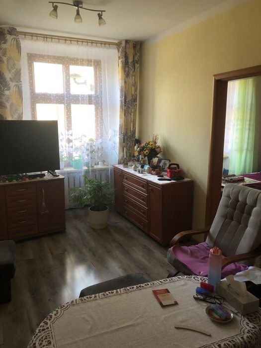 Mieszkanie 3-pokojowe Borek. Zdjęcie 1