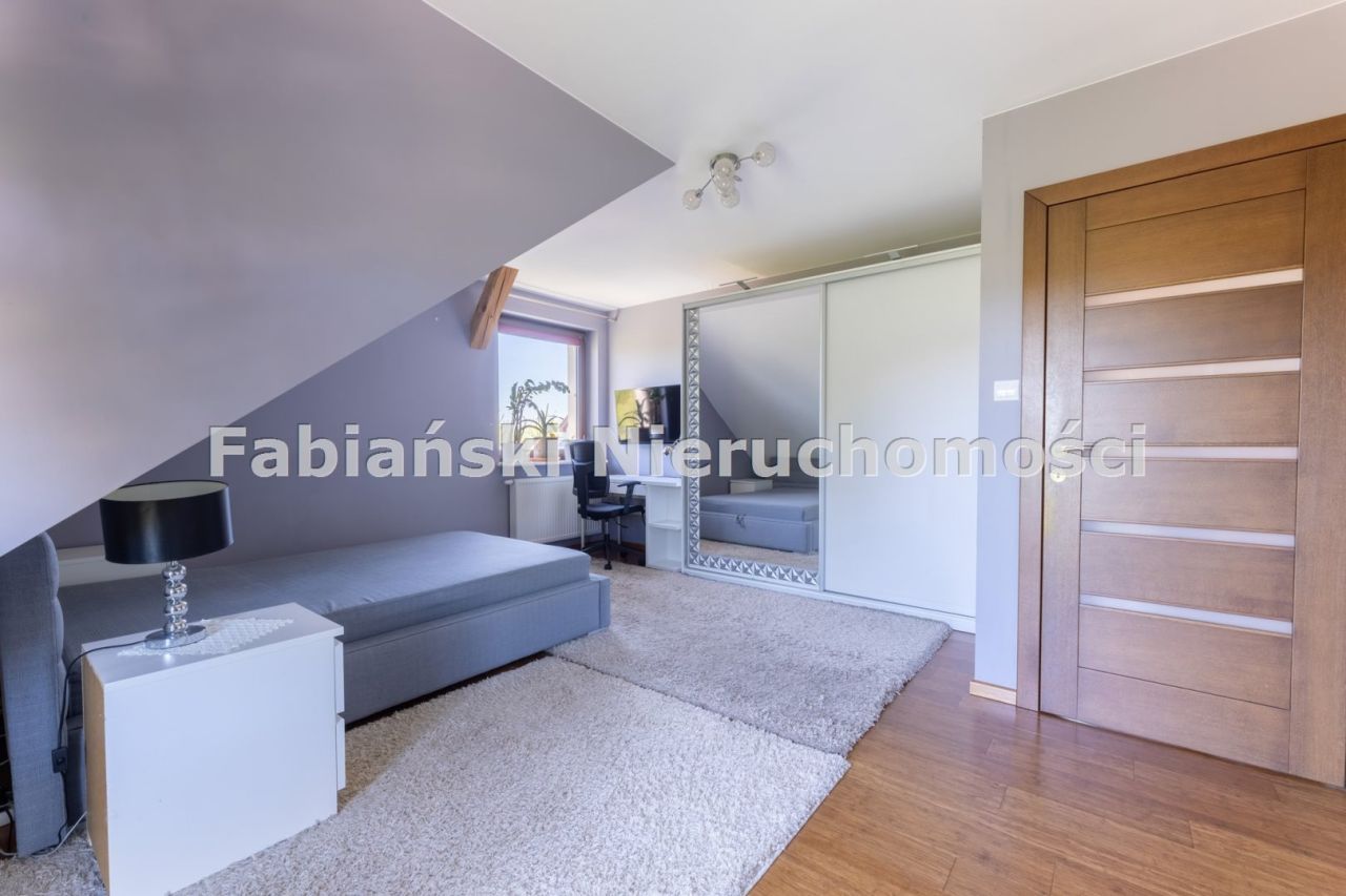 dom wolnostojący, 5 pokoi Poznań. Zdjęcie 24