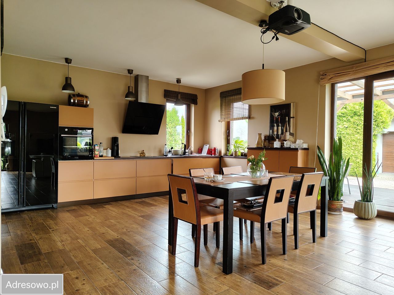 dom wolnostojący, 5 pokoi Łazy. Zdjęcie 6