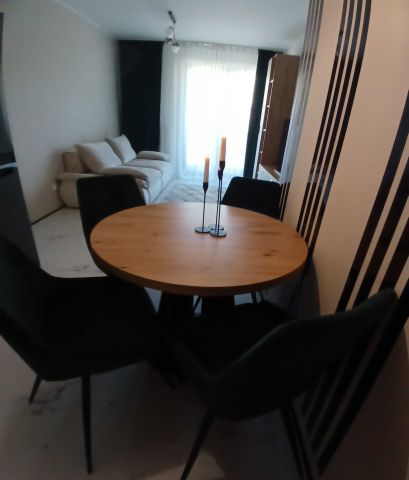 Mieszkanie 2-pokojowe Katowice os. Tysiąclecia. Zdjęcie 1